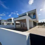 Luxury With Heated Pool & Panoramic Ocean & Valley Views Willa São Martinho do Porto