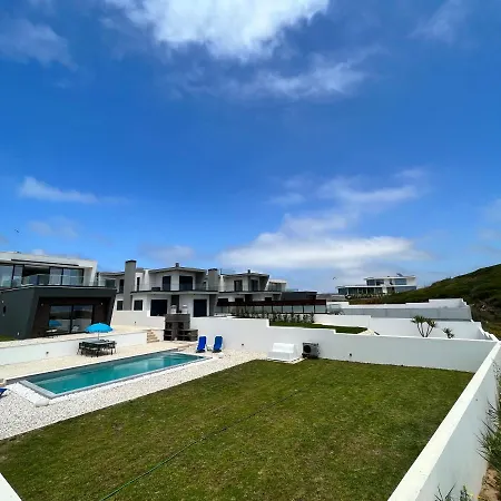 Luxury With Heated Pool & Panoramic Ocean & Valley Views * ساو مارتينهو دو بورتو