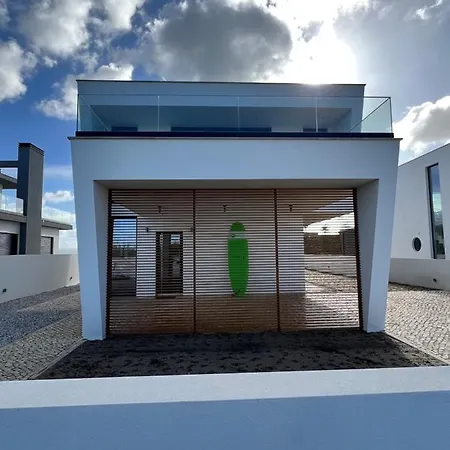 ヴィラ Luxury With Heated Pool & Panoramic Ocean & Valley Views サン・マルティーニョ・ド・ポルト