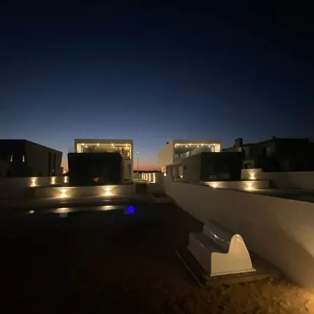 Luxury With Heated Pool & Panoramic Ocean & Valley Views ヴィラ *