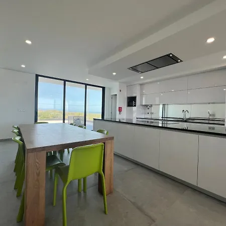 Luxury With Heated Pool & Panoramic Ocean & Valley Views サン・マルティーニョ・ド・ポルト