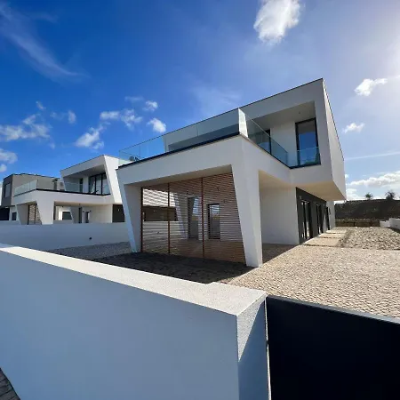 Luxury With Heated Pool & Panoramic Ocean & Valley Views ヴィラ サン・マルティーニョ・ド・ポルト