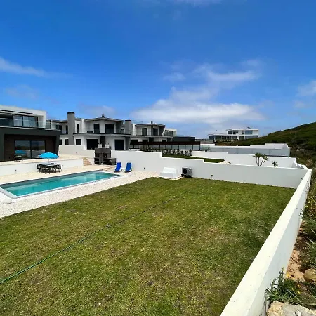Willa Luxury With Heated Pool & Panoramic Ocean & Valley Views *
